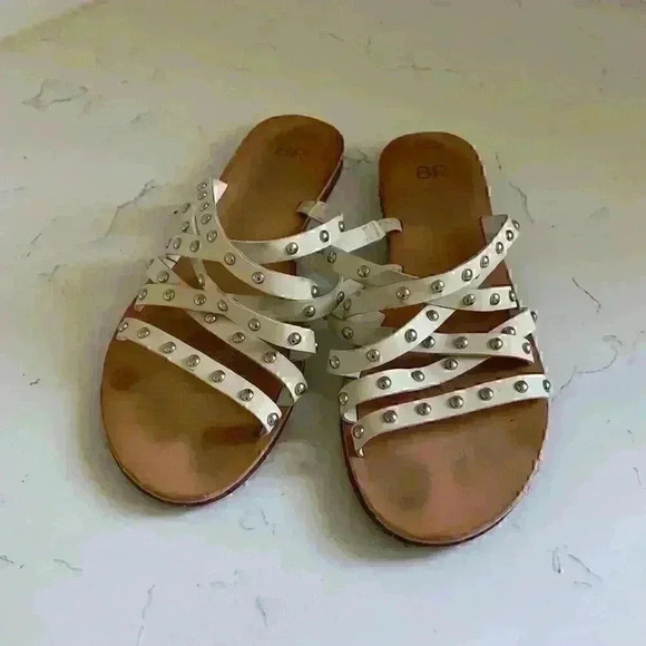 BP Sandals - Picture 1 of 3